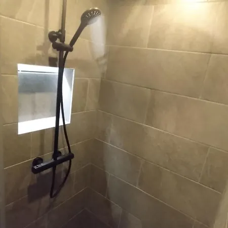 Βίλα Pollu Talu Puhkemajake