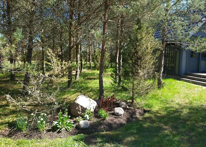 Villa Pollu Talu Puhkemajake *
