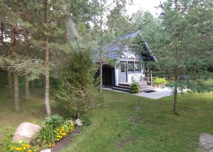 Villa Pollu Talu Puhkemajake *